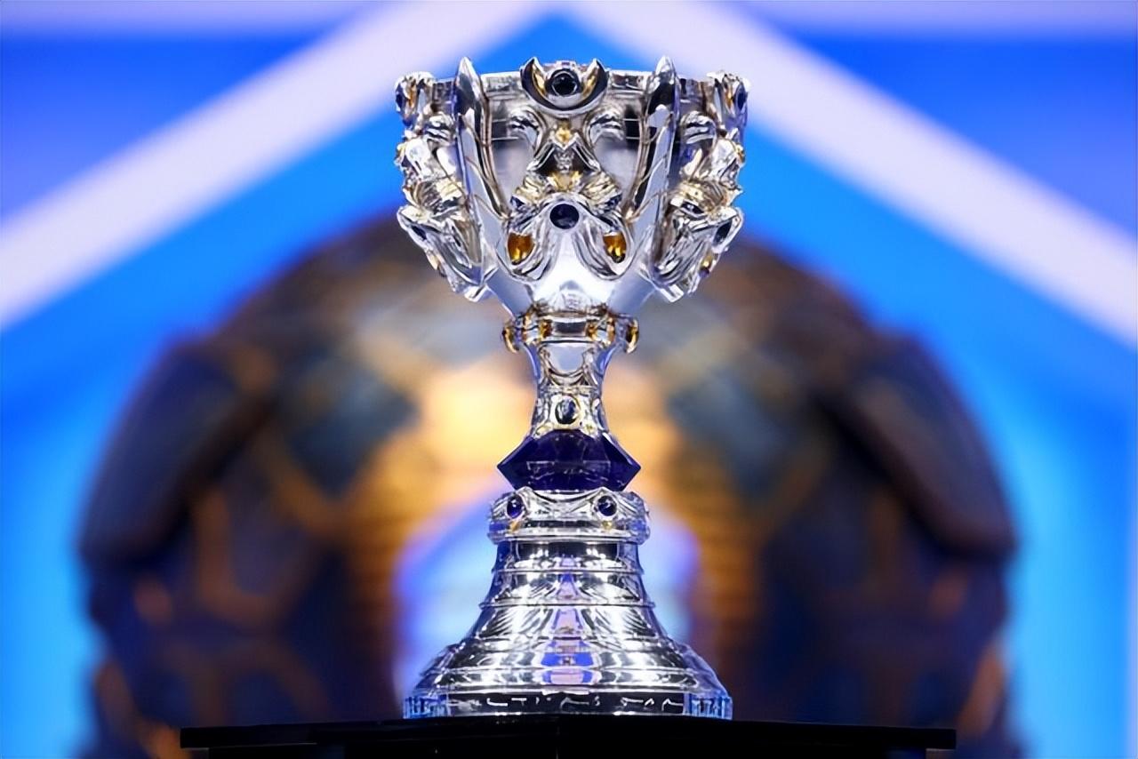 半岛体育app - Rookie赛事官方发布问鼎冠军新规，篮网争议不断！